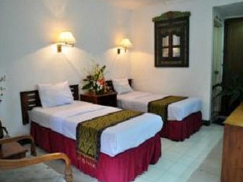 Hotel Tanjung Emas Surabaya Exterior photo