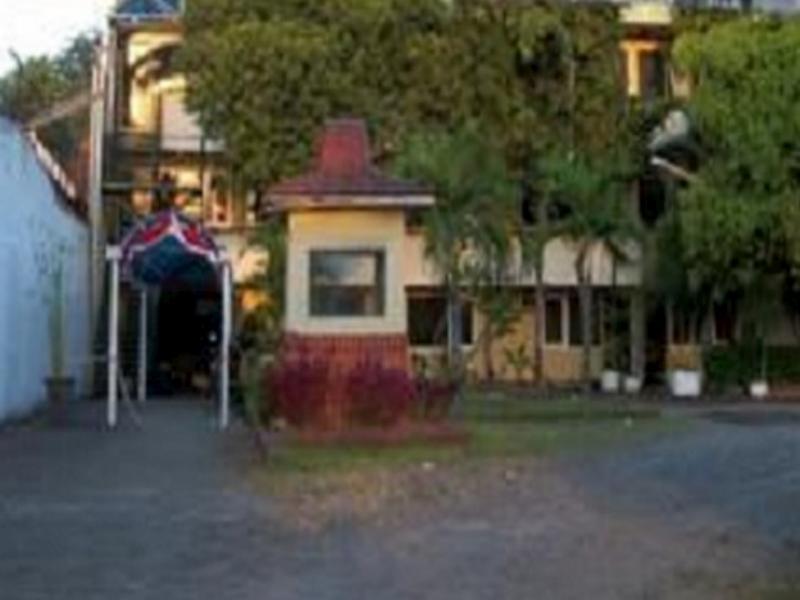 Hotel Tanjung Emas Surabaya Exterior photo