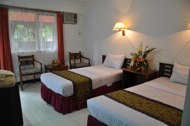 Hotel Tanjung Emas Surabaya Exterior photo